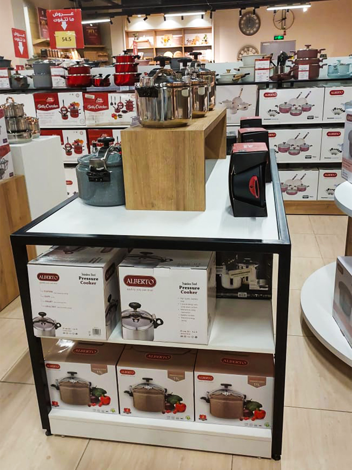 Nice: Cookware Department Fit-Out