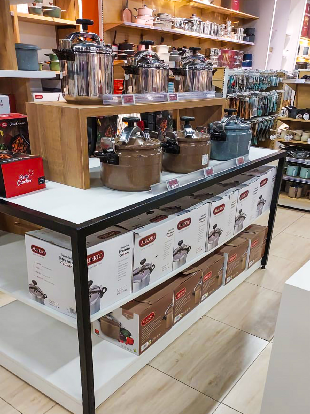 Nice: Cookware Department Fit-Out