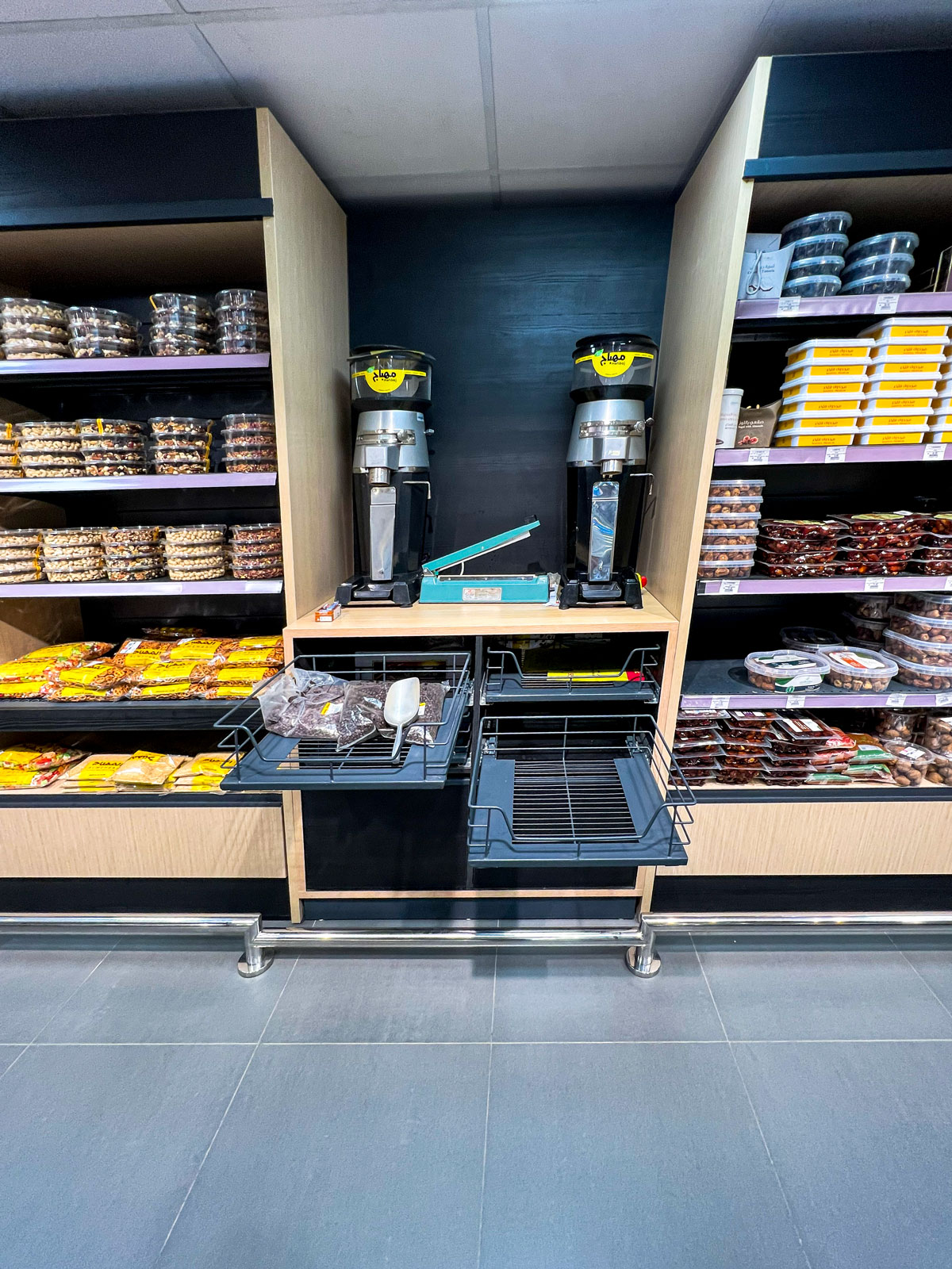 Panda: Multi-Department Store Fit-Out