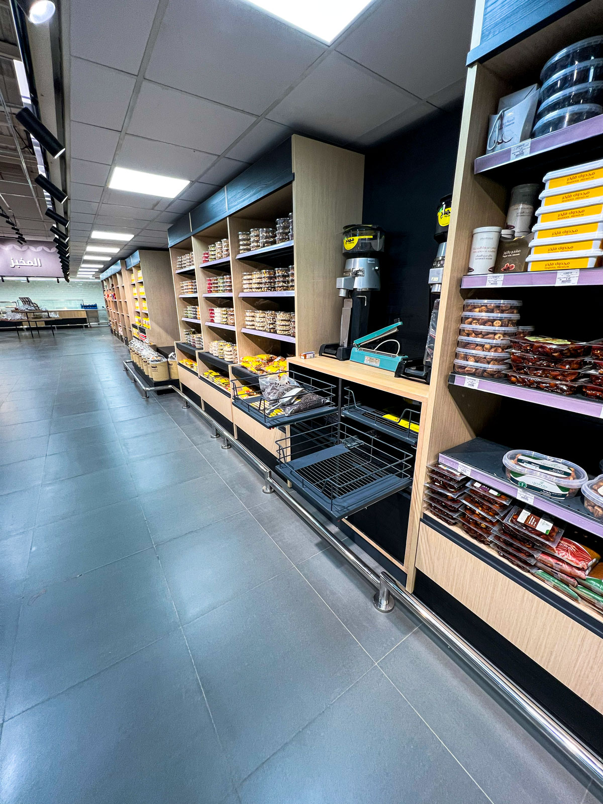 Panda: Multi-Department Store Fit-Out