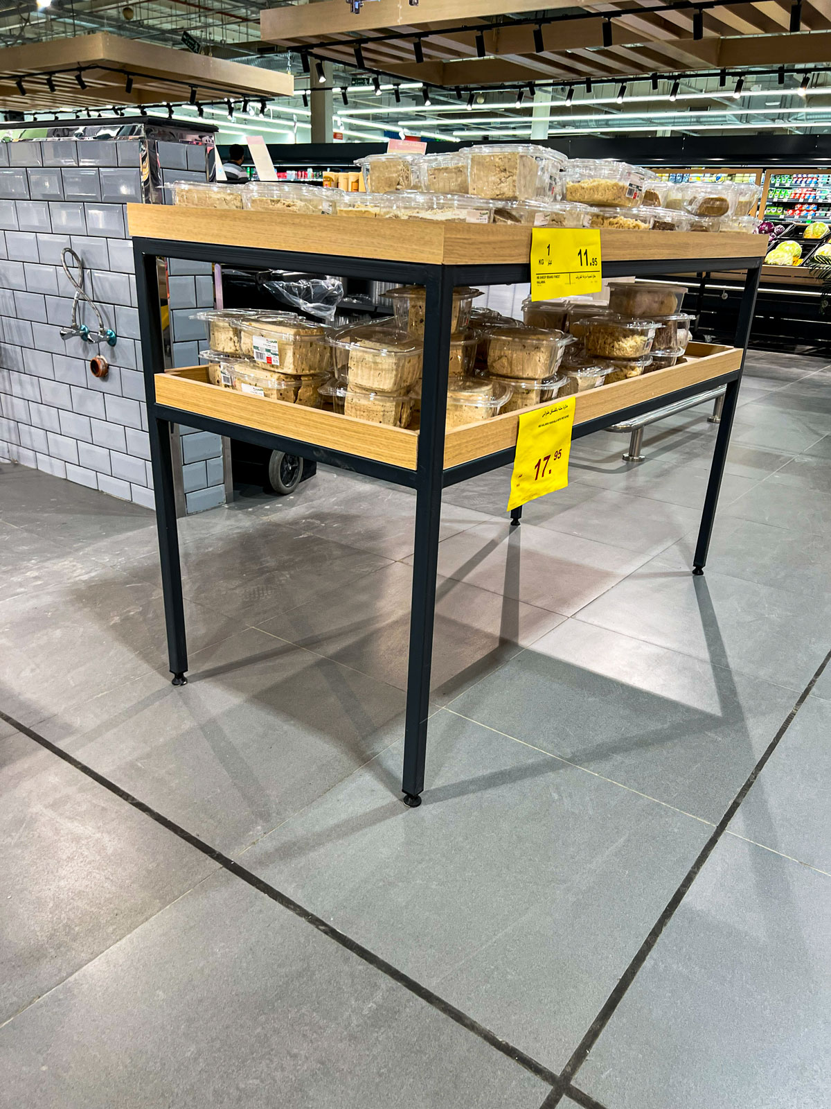 Panda: Multi-Department Store Fit-Out