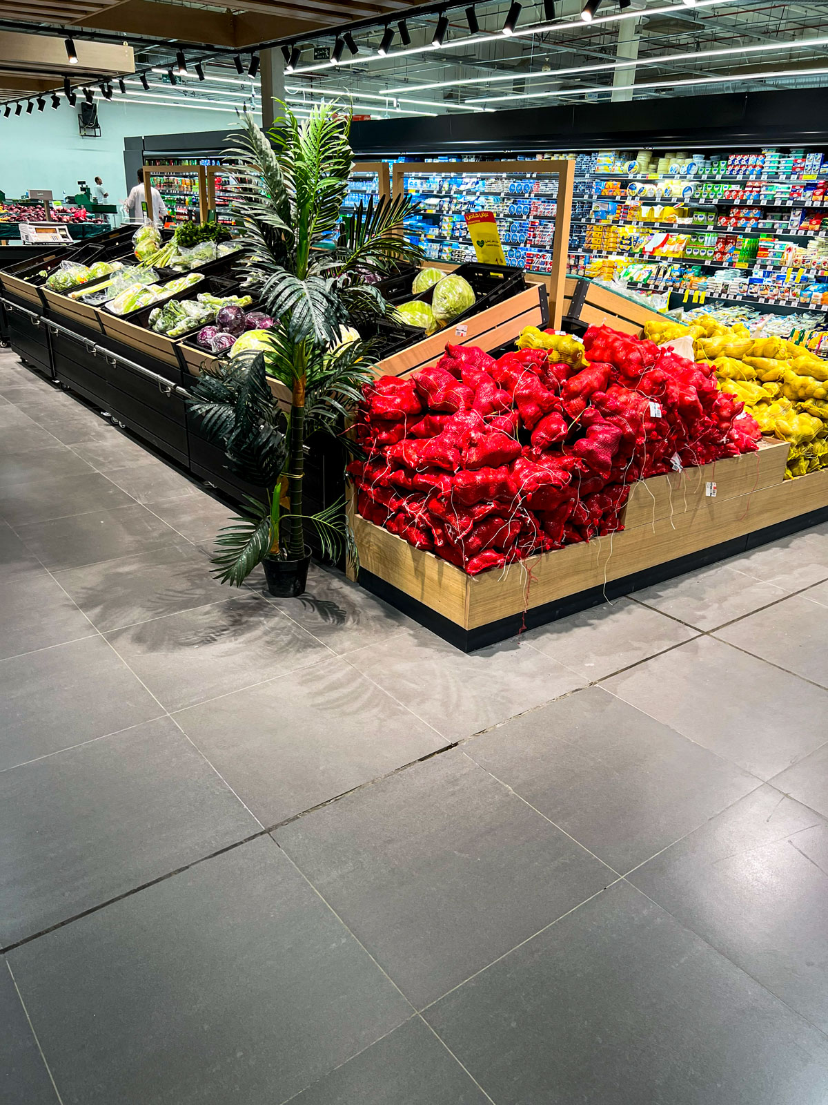 Panda: Multi-Department Store Fit-Out