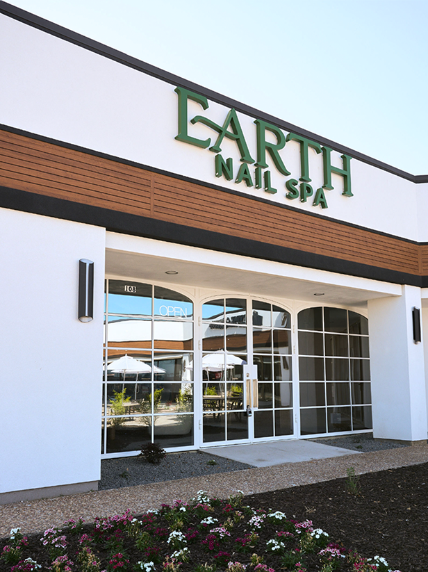 The Earth Nail Spa storefront in Addison, Texas