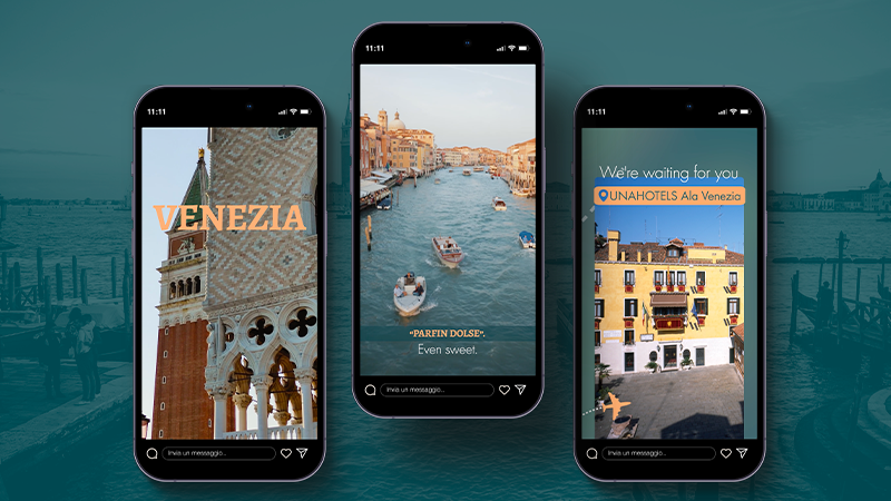 Tre smartphone mostrano immagini di Venezia: il campanile, il Canal Grande con barche e un hotel giallo.