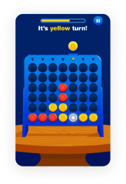 Gioco Connect Four digitale con pedine rosse e gialle, è il turno del giallo.