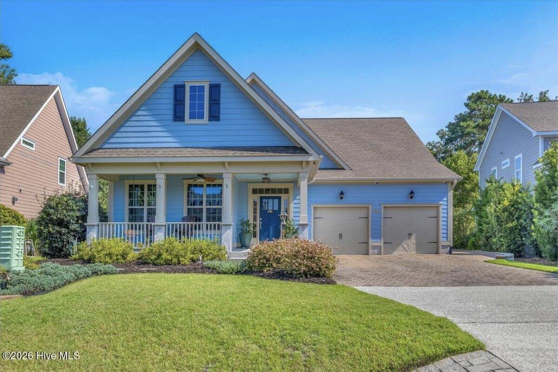 Front exterior of 3984 Echo Farms Boulevard, Wilmington NC 28412