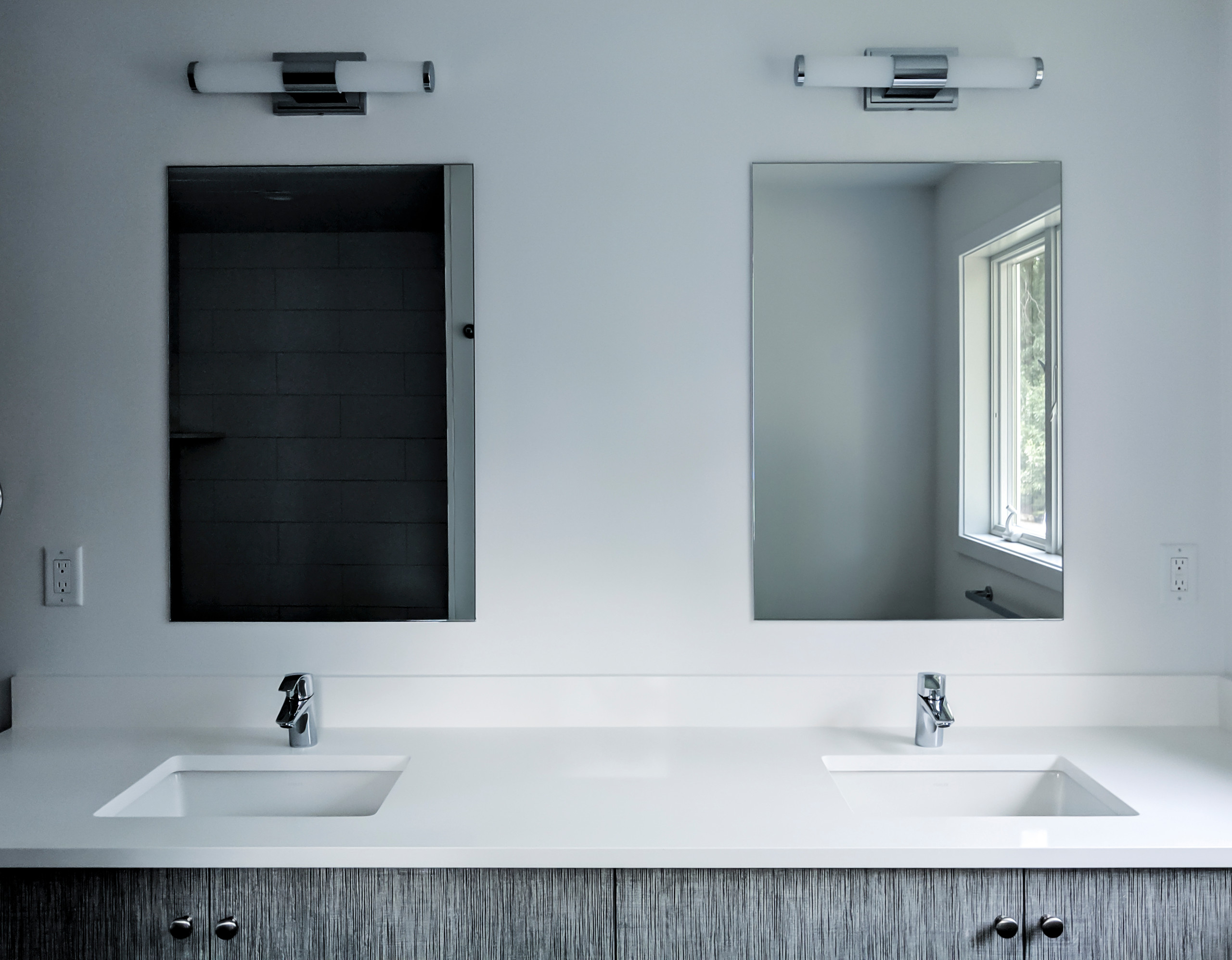 Modern bathroom wall and sink