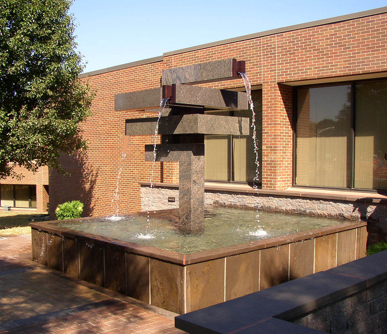 Memorial fountain