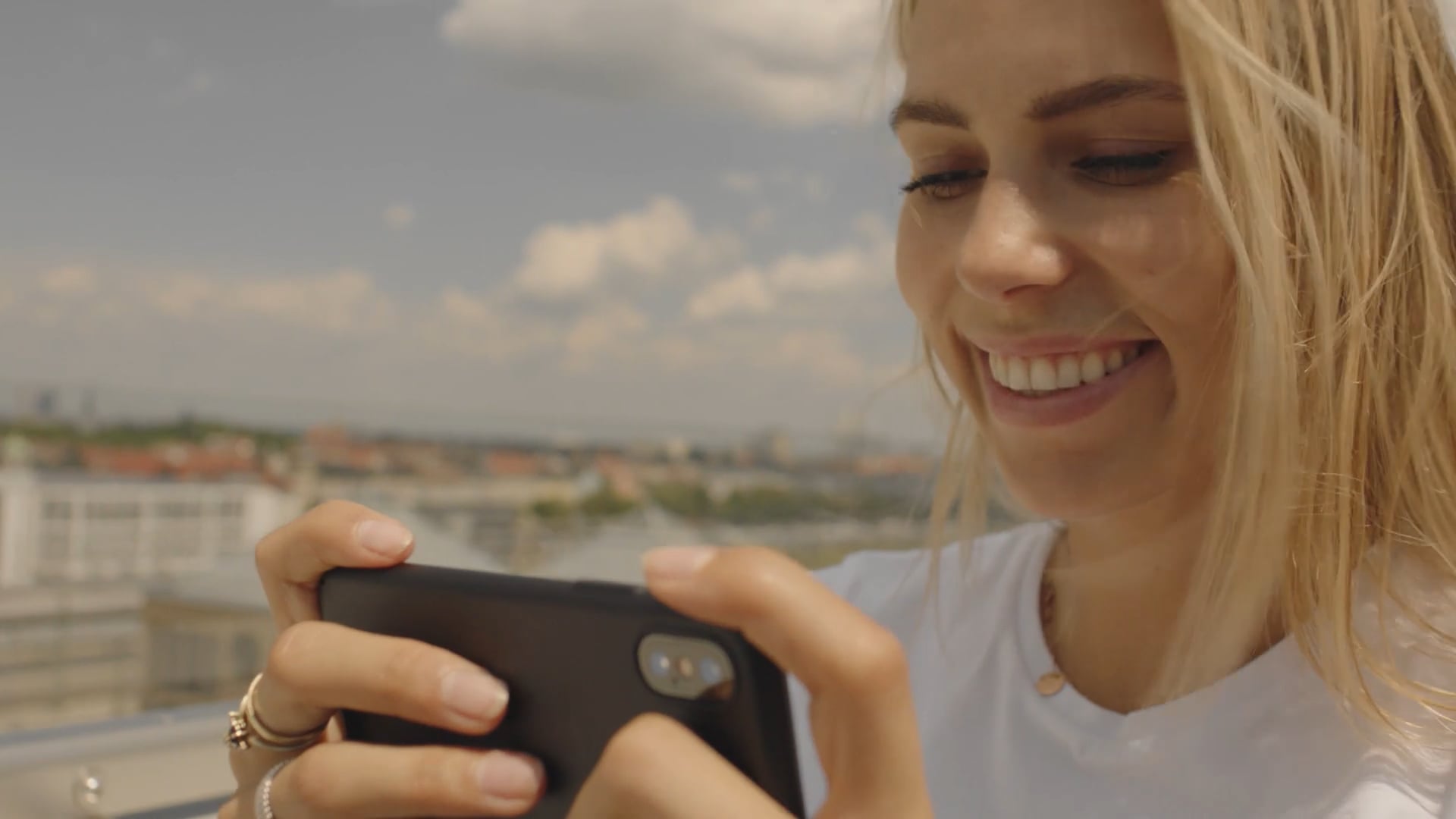 AR-App Teaser