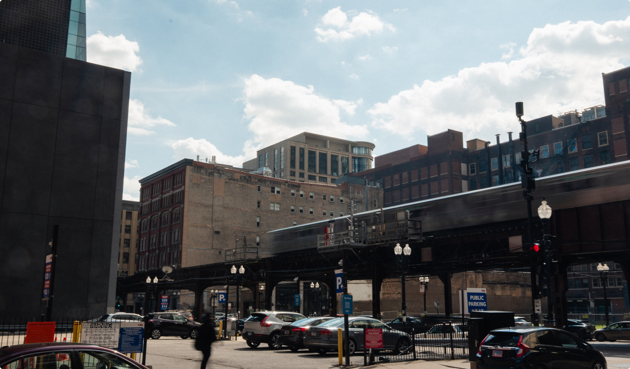 Photograph from the 424 S Wabash project.