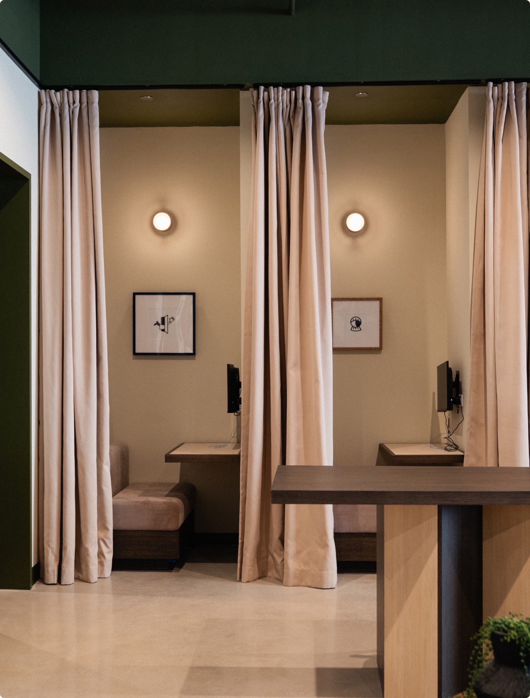 Photograph from the 1529 N Fremont project.