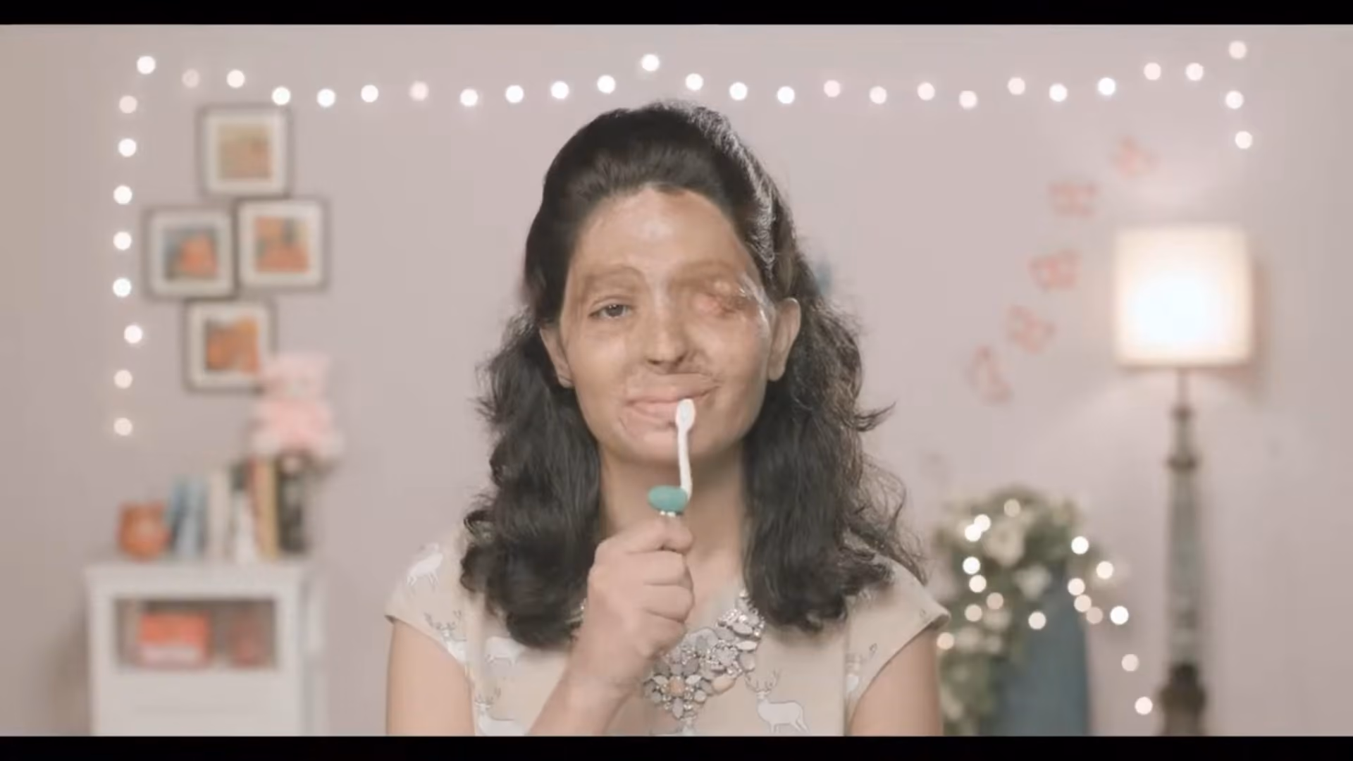 #ACID ATTACK Beauty Tips by Reshma: How to get perfect red lips