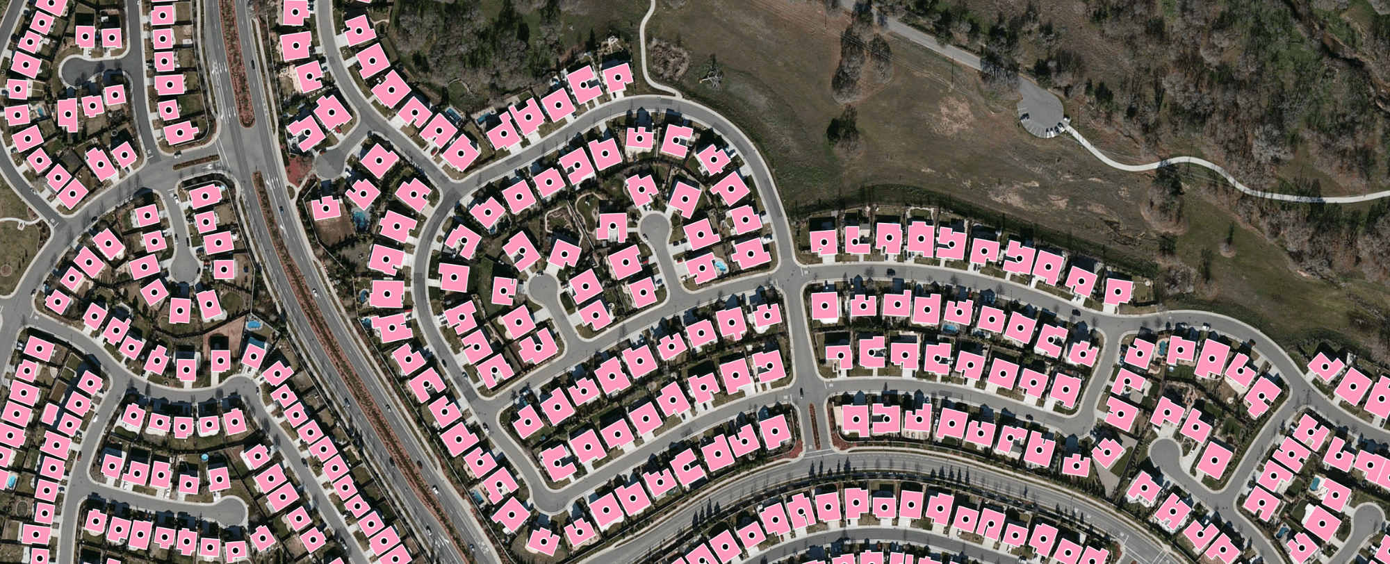 Sacramento, California: Ecopia building footprints and property features over aerial imagery