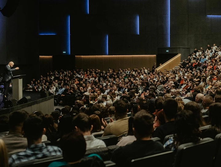 Event image