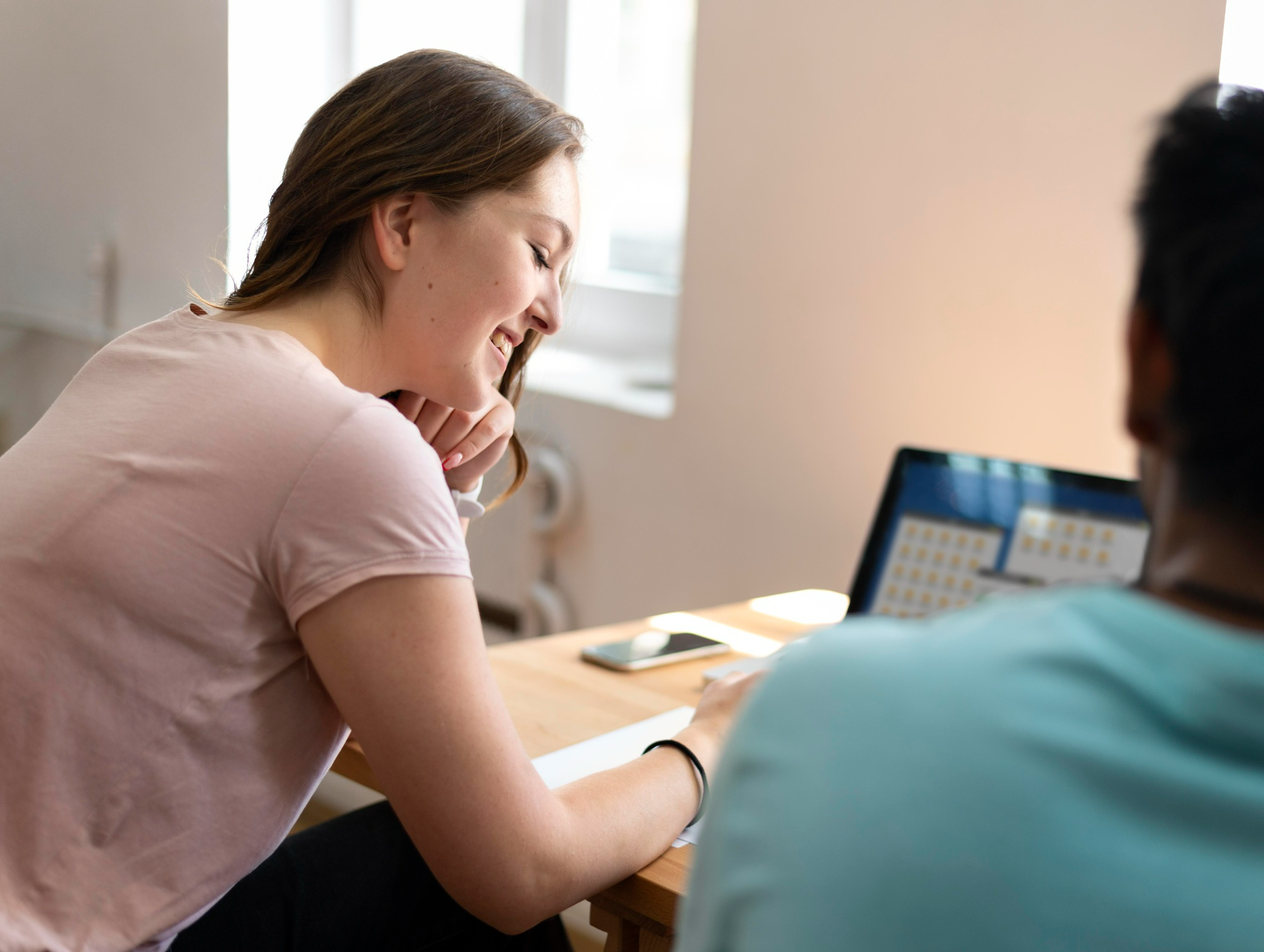Patient meeting with an admissions counselor to discuss rehab treatment options, costs, and payment plans without insurance