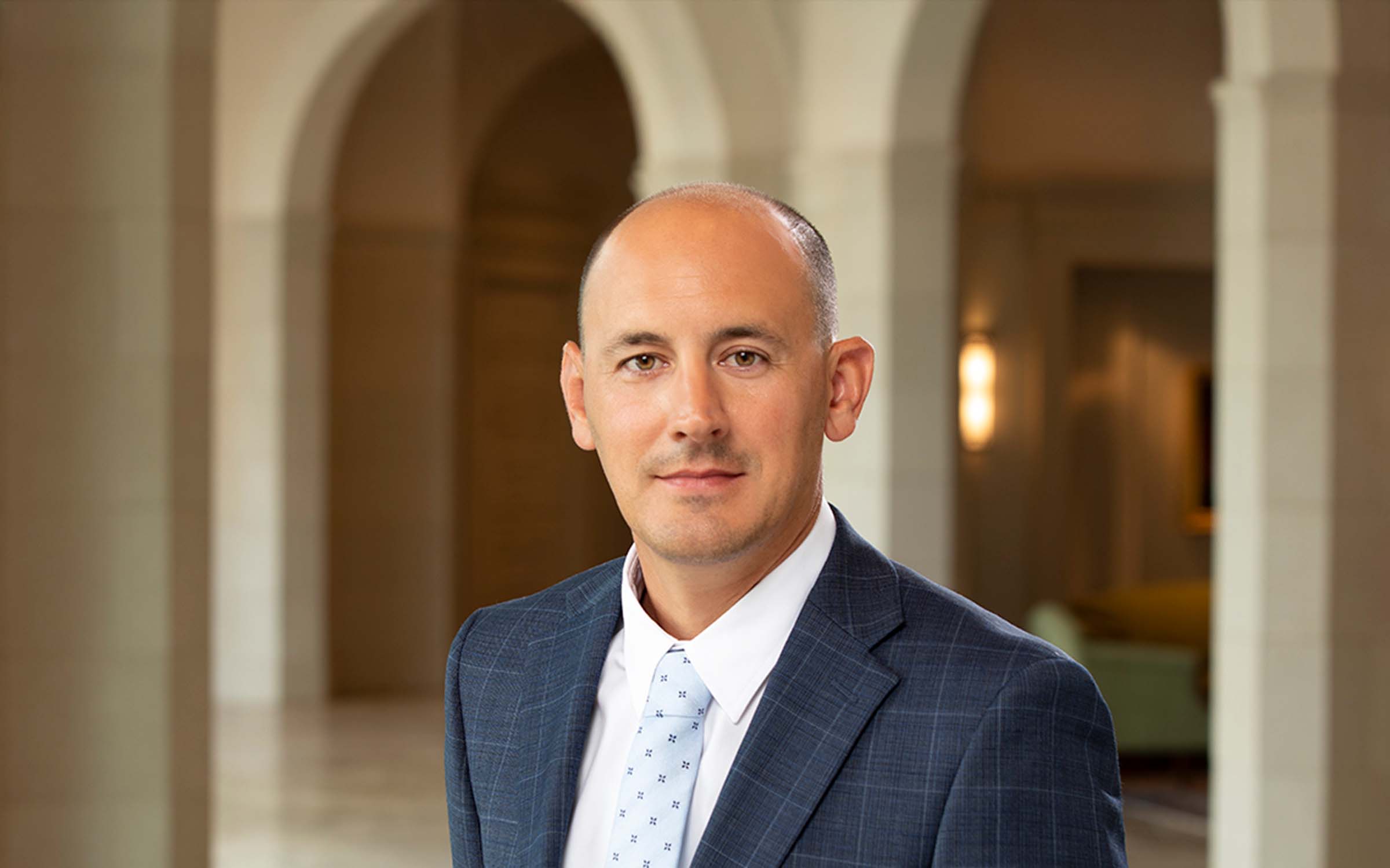 Adam Novak headshot, Hammes
