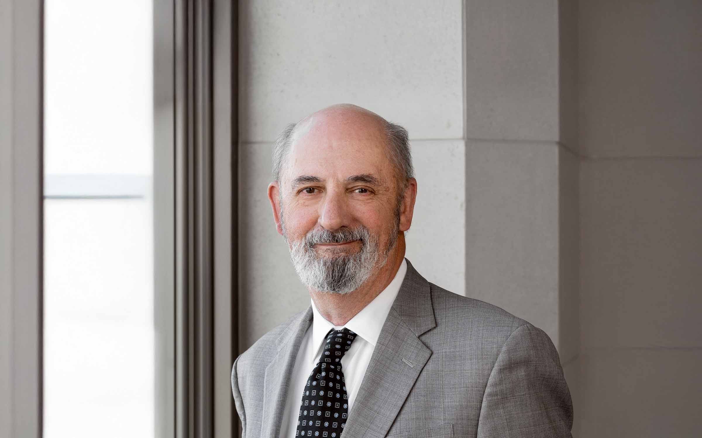 Richard Galling headshot, Hammes