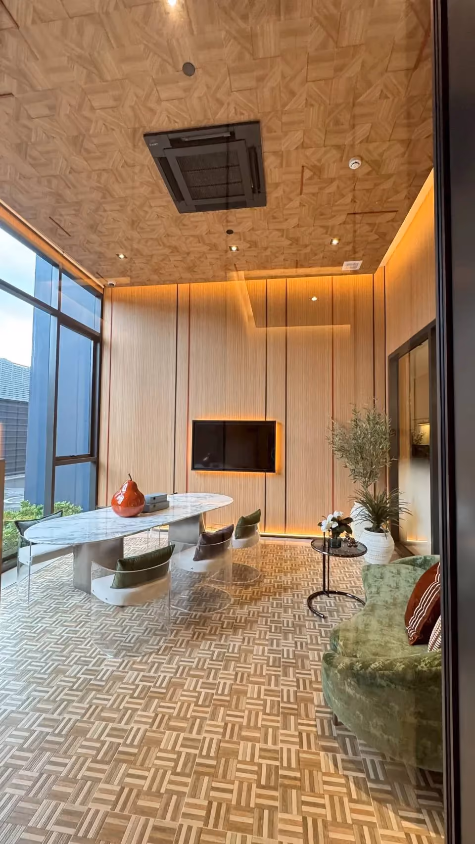 Aspire On Nut Station Lounge 4