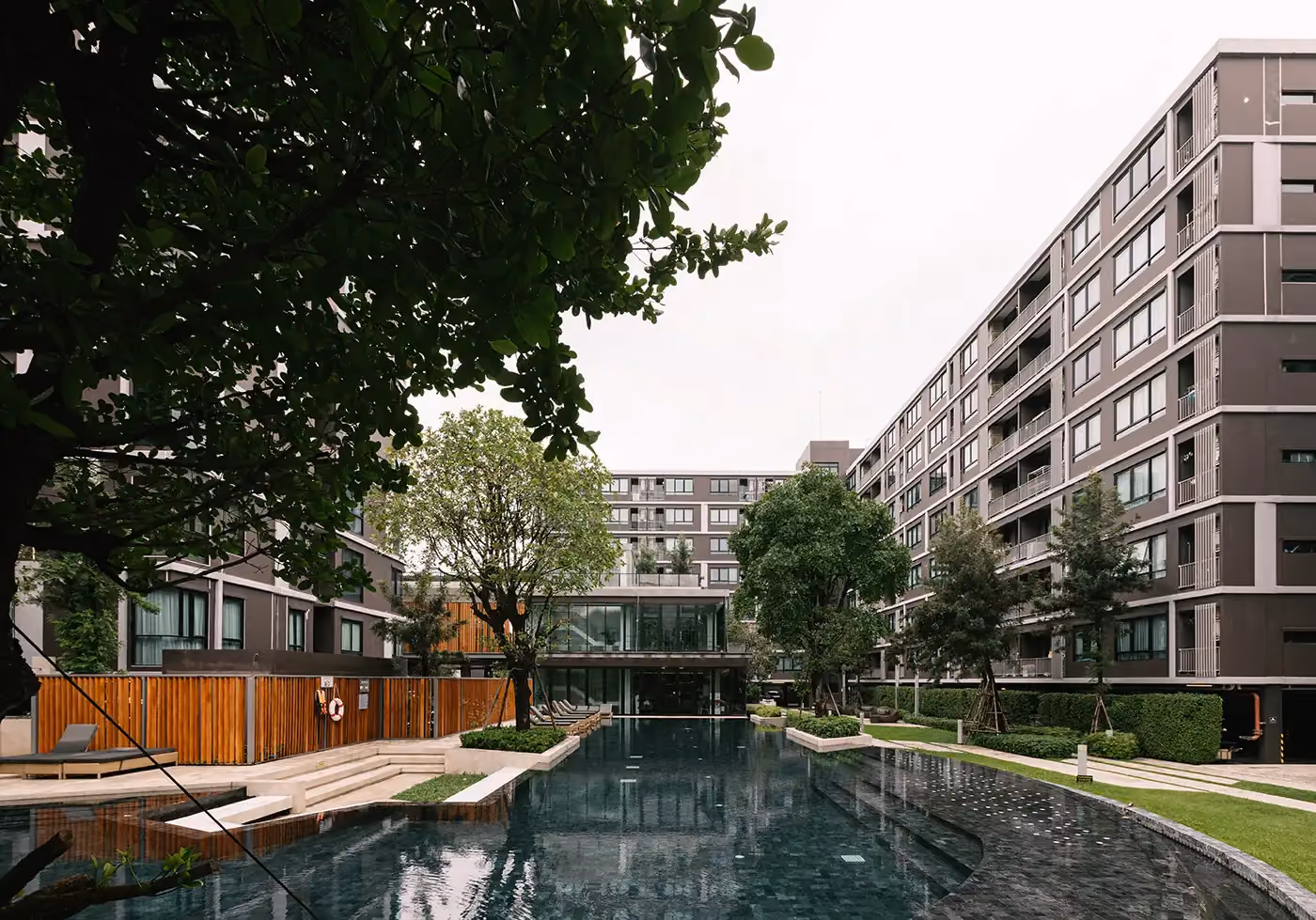Atmoz Ladprao 71 Swimming Pool 3