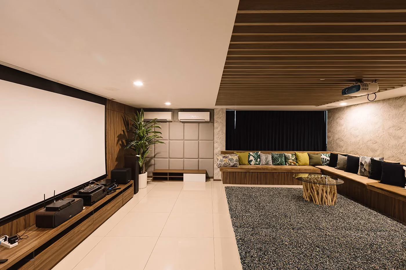 Atmoz Ladprao 71 Meeting Room