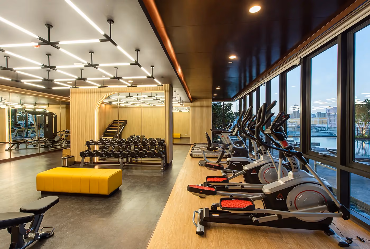 The Base Phetchaburi Thonglor Gym