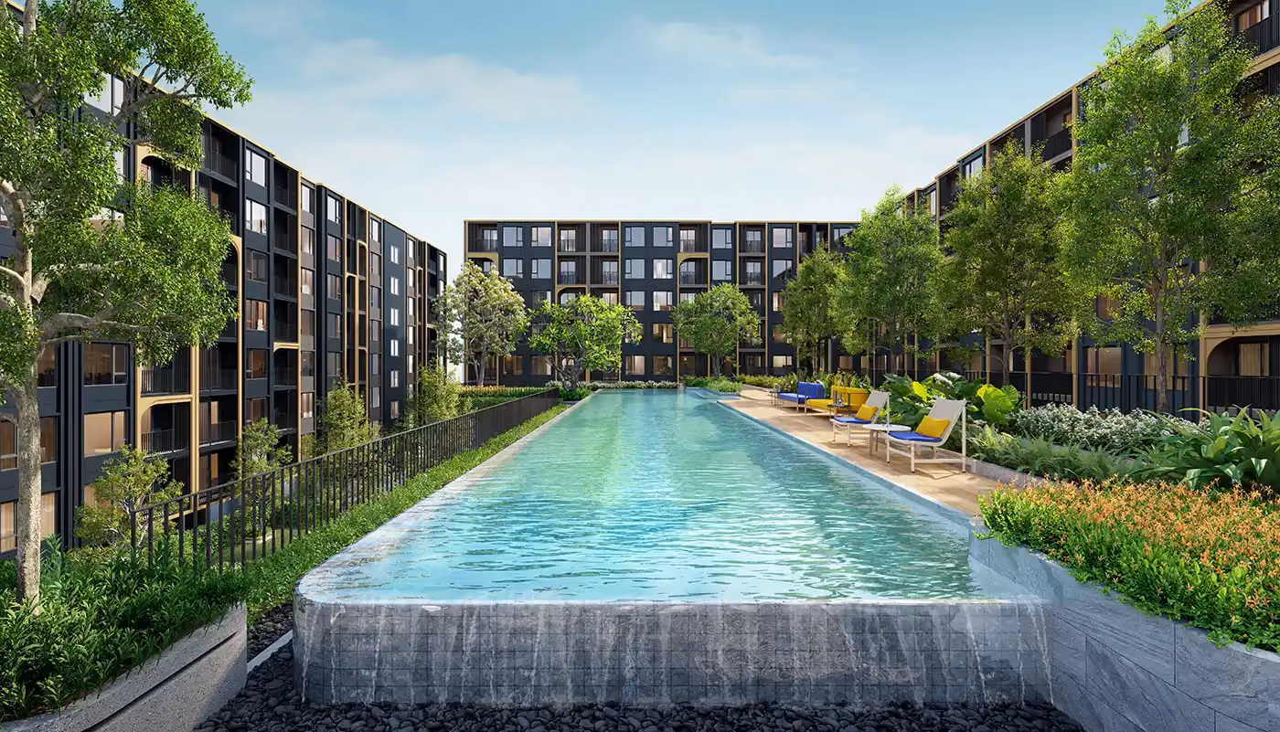 The Base Ratchada 19 Swimming Pool
