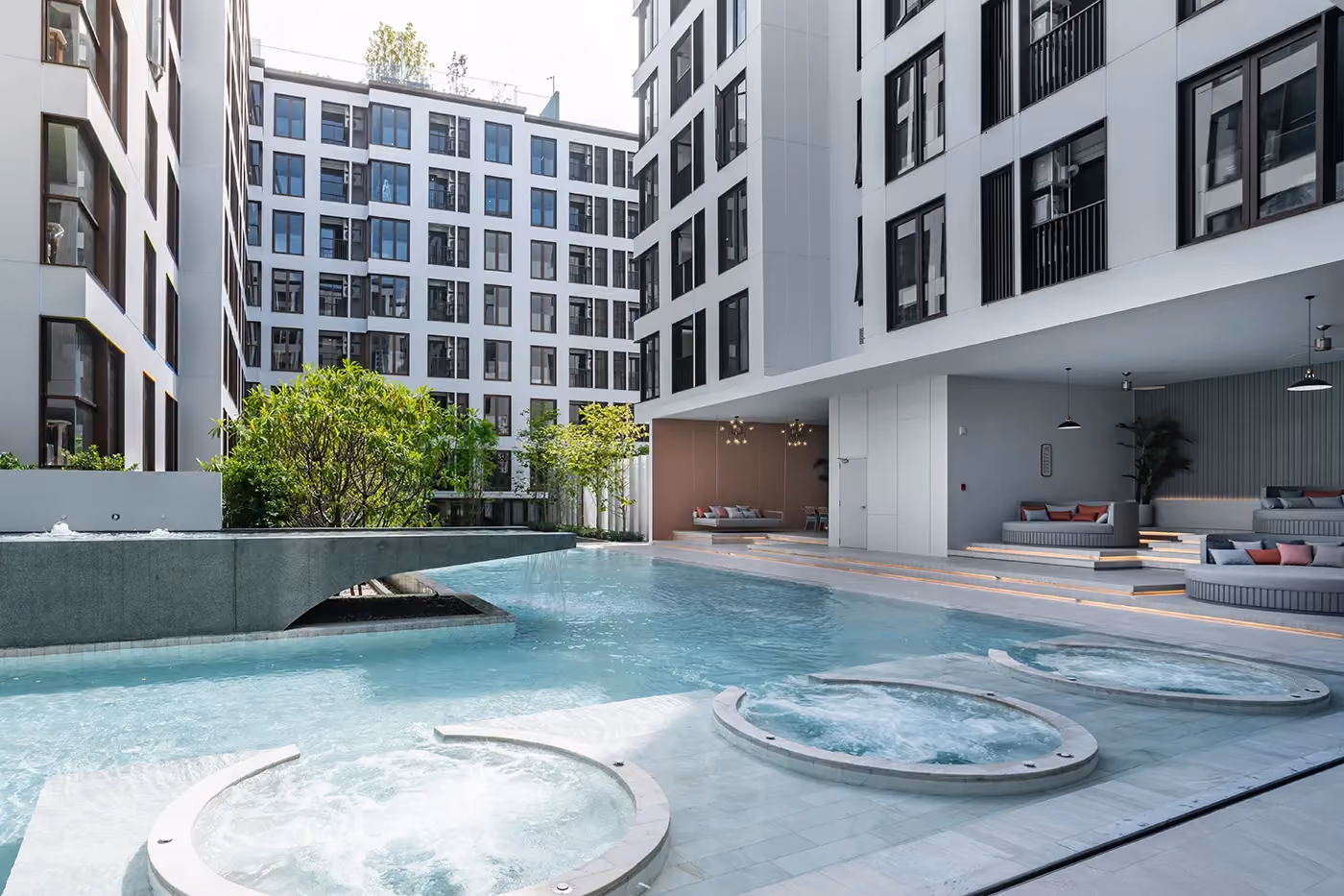 Chapter Thonglor 25 Swimming Pool 5