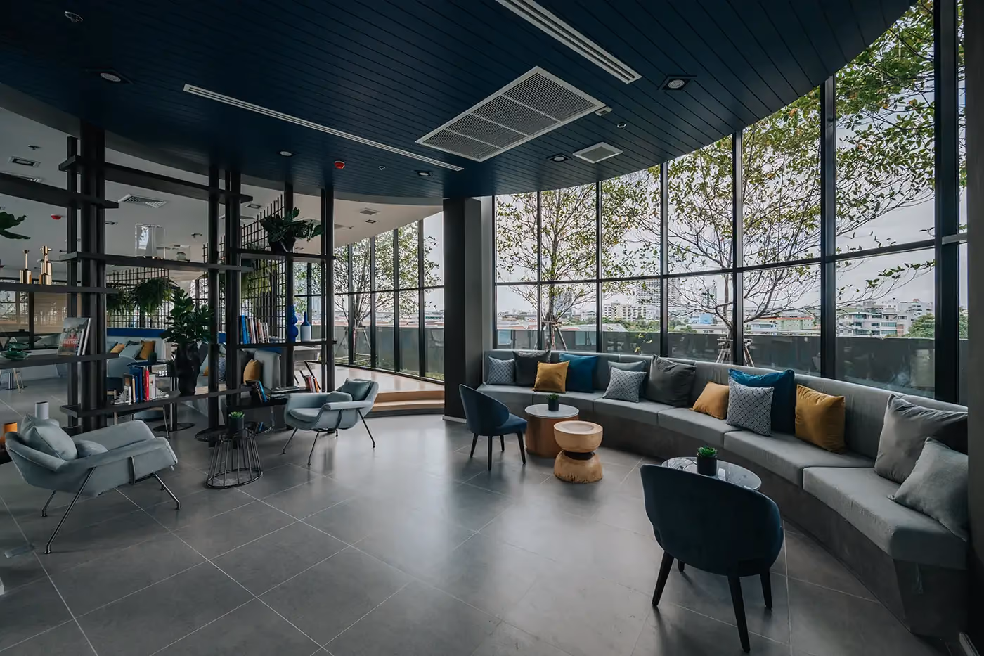 Elio Sathorn Wutthakat Libratorium 3