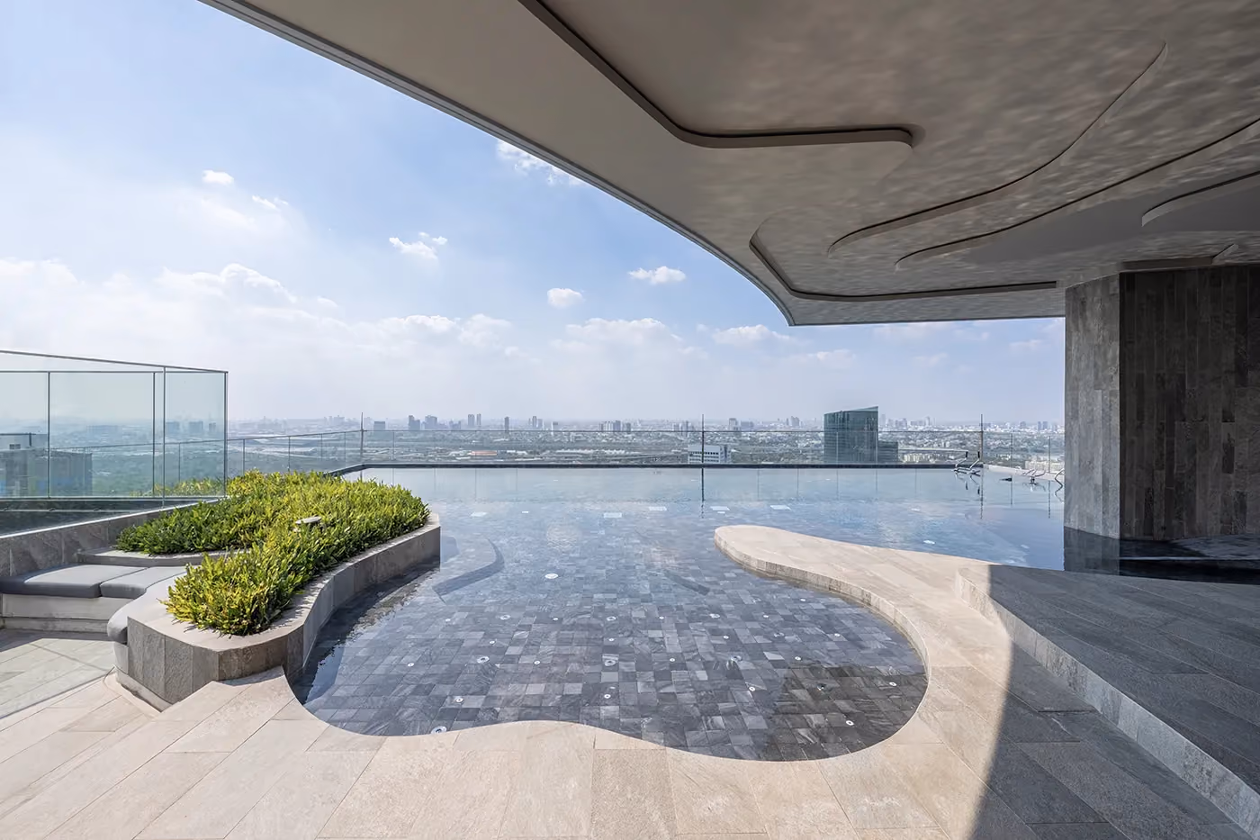 Life Ladprao Valley Swimming Pool 29
