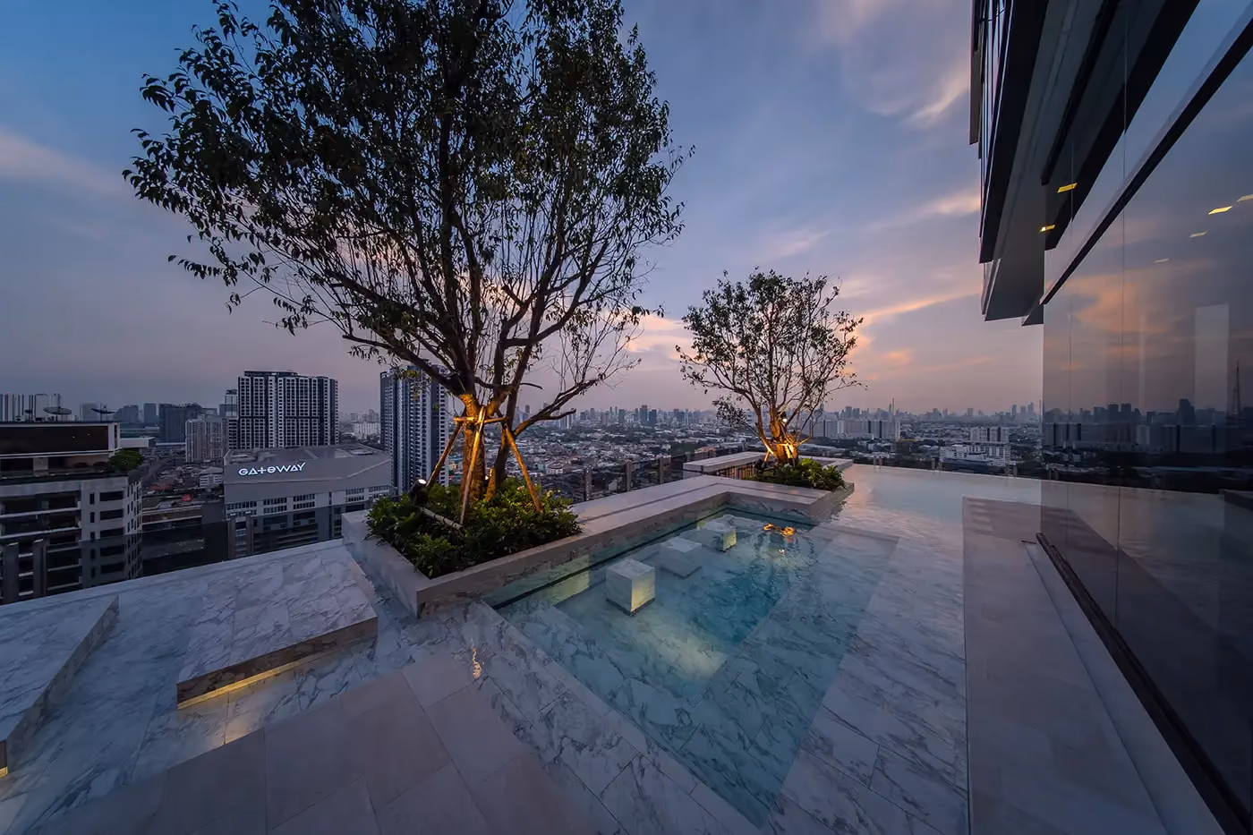 Modiz Collection BangPho Swimming Pool 3