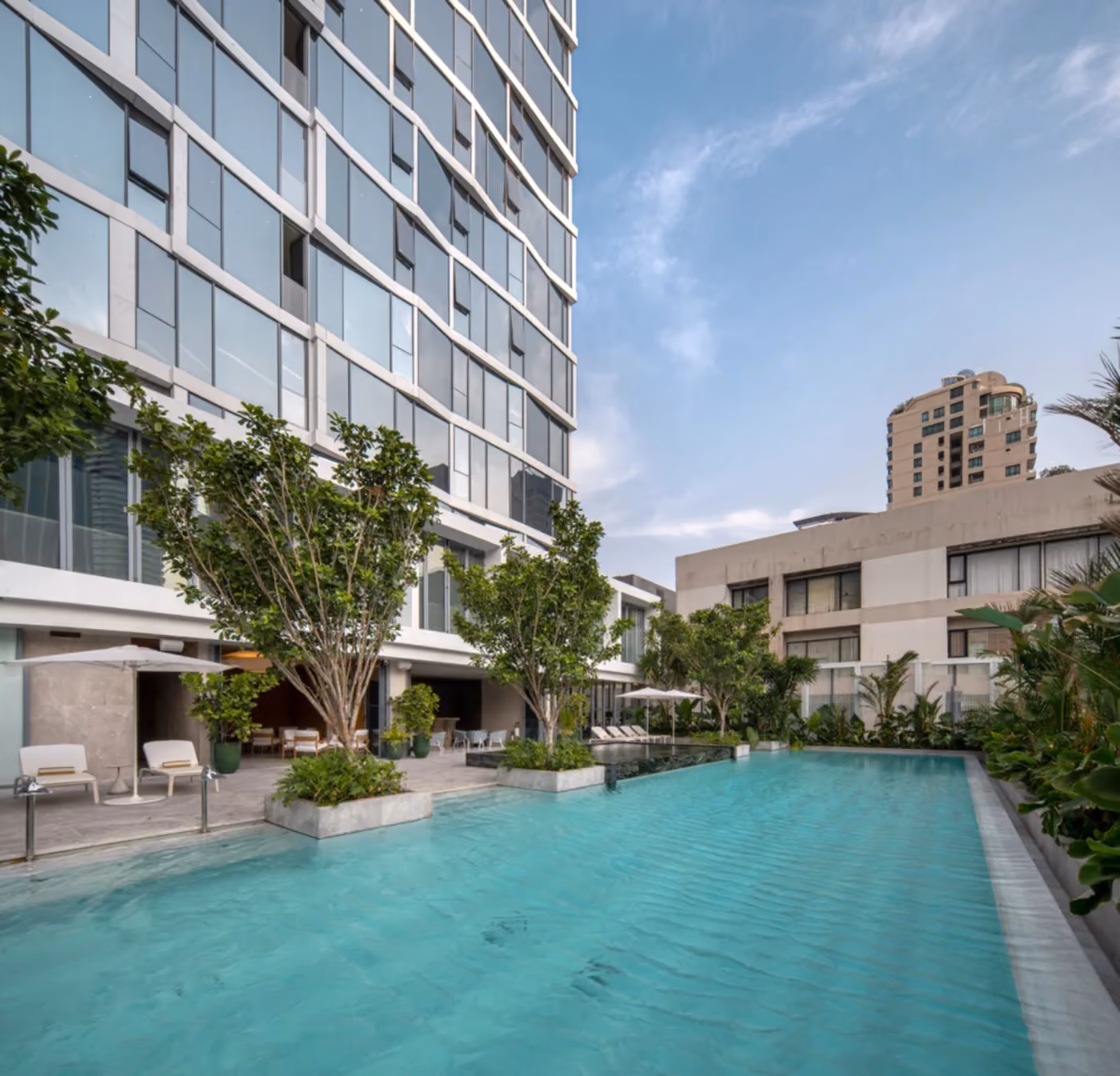 SCOPE Langsuan Marble Pool 2