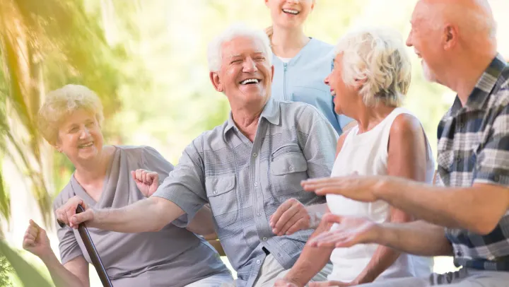 What Are the Social Benefits of Living in a Senior Community?