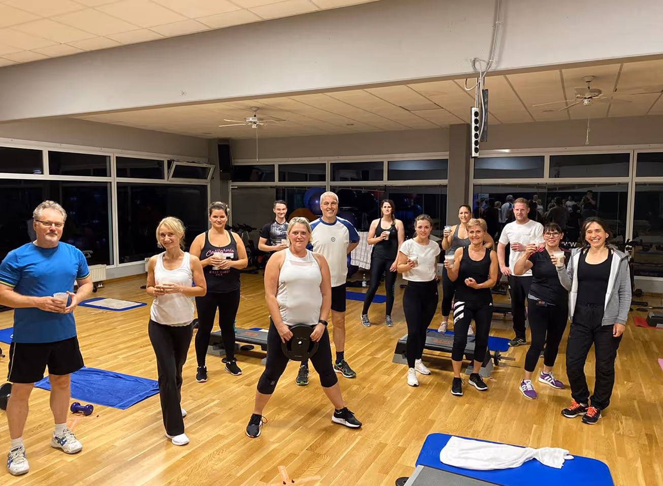 LEXFIT Community beim gemeinsamen Training