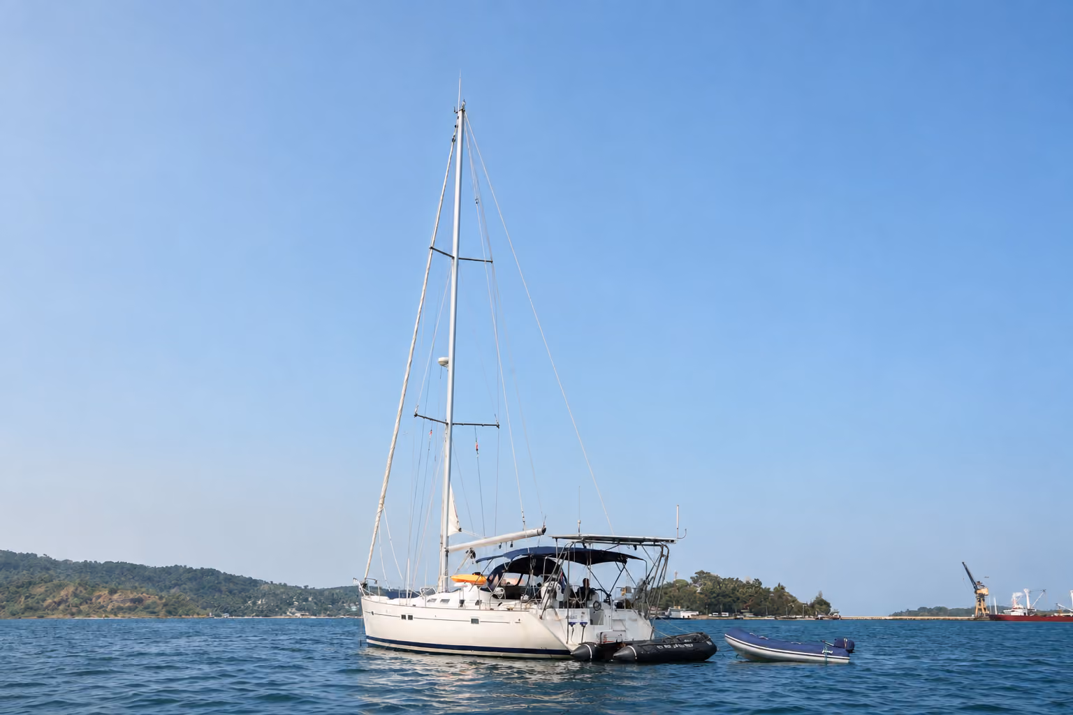 Yacht and Private Sailing