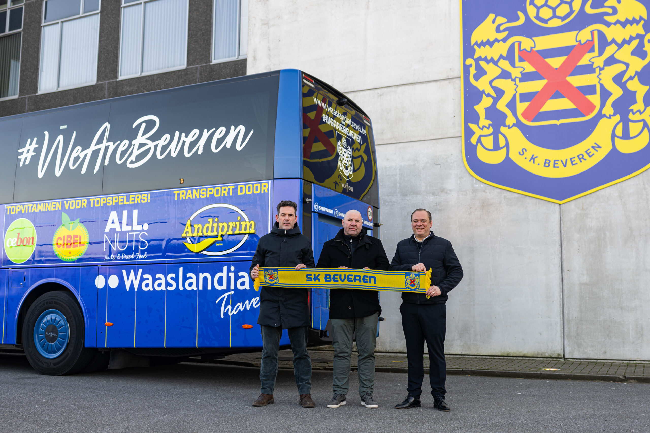 SKB & Group Achiel de Witte slaan handen in elkaar