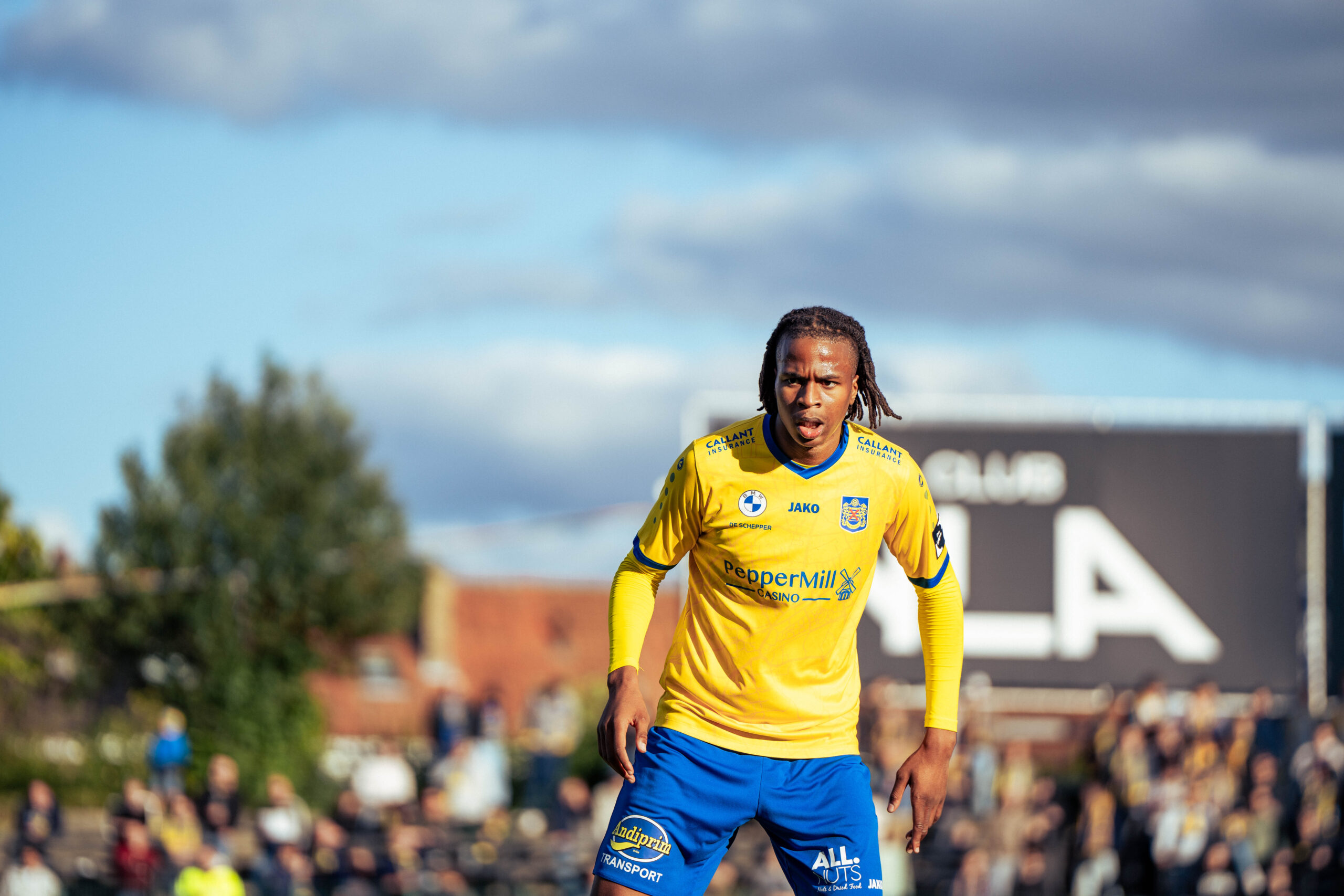 Ola-Adebomi verlaat de Freethiel