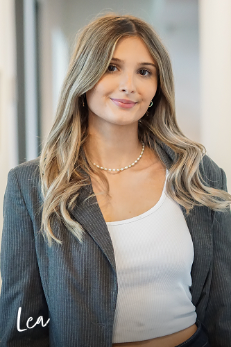 Portrait Theresa	Product Lead
