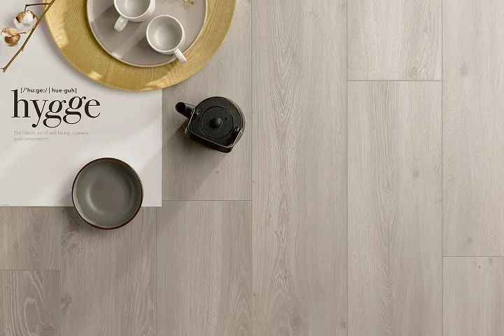 Sol Alsaflooring, décor Gorgias