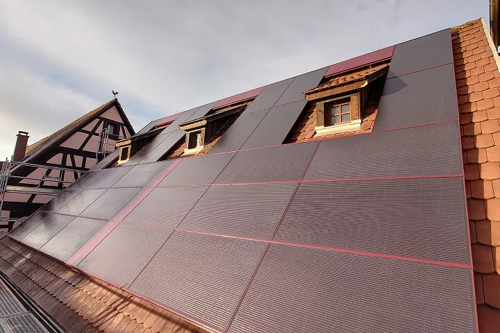 Panneaux photovoltaïques Voltec Solar sur une maison