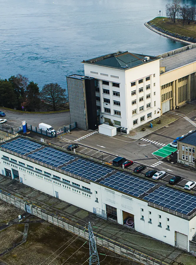 Installation photovoltaïque Voltec Solar sur un site hydraulique