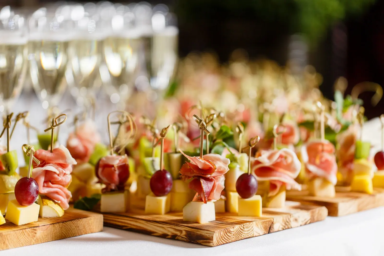 Buffet dining at The Bulkeley Hotel