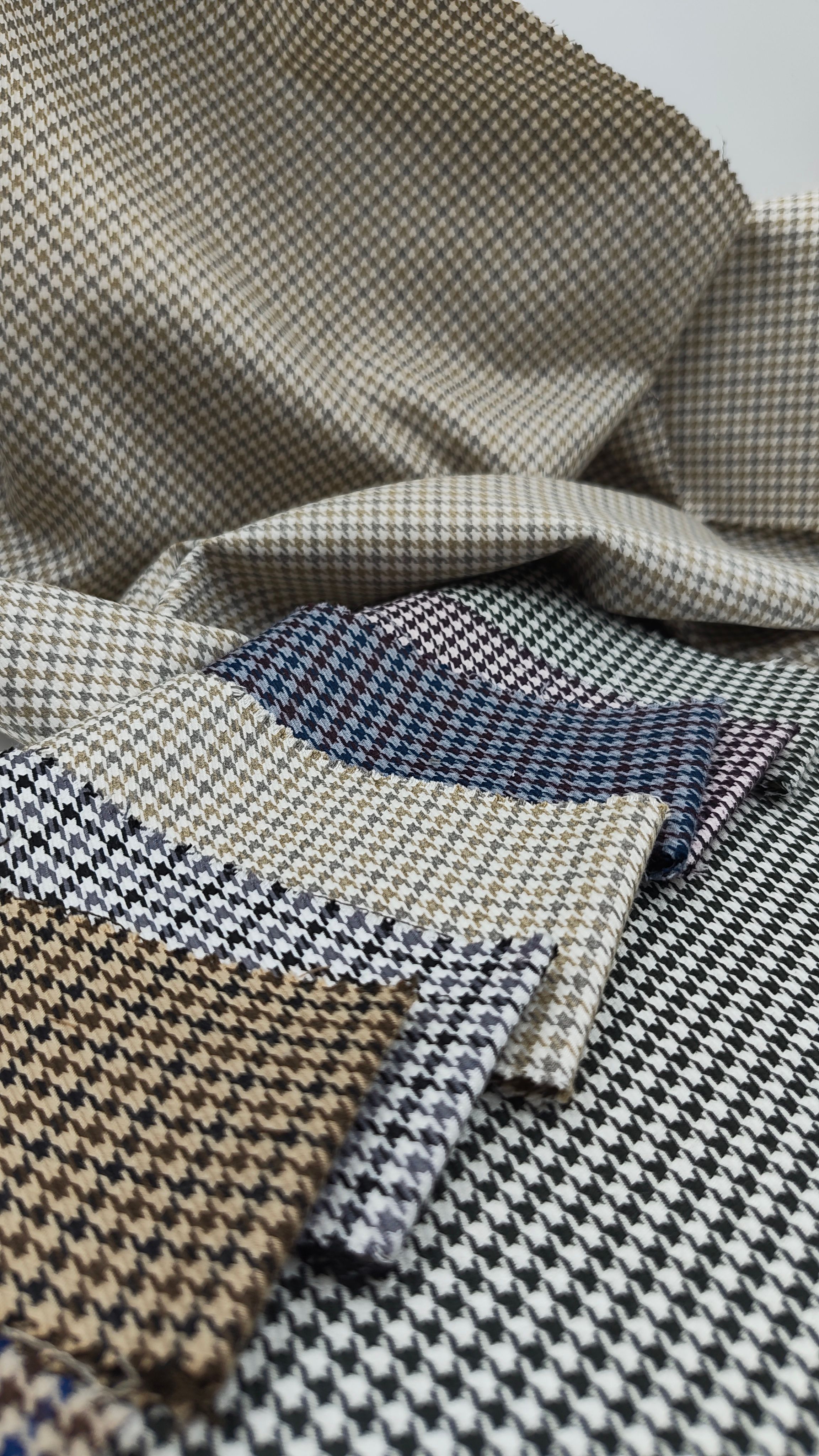 Houndstooth: Styling This Classic at Home