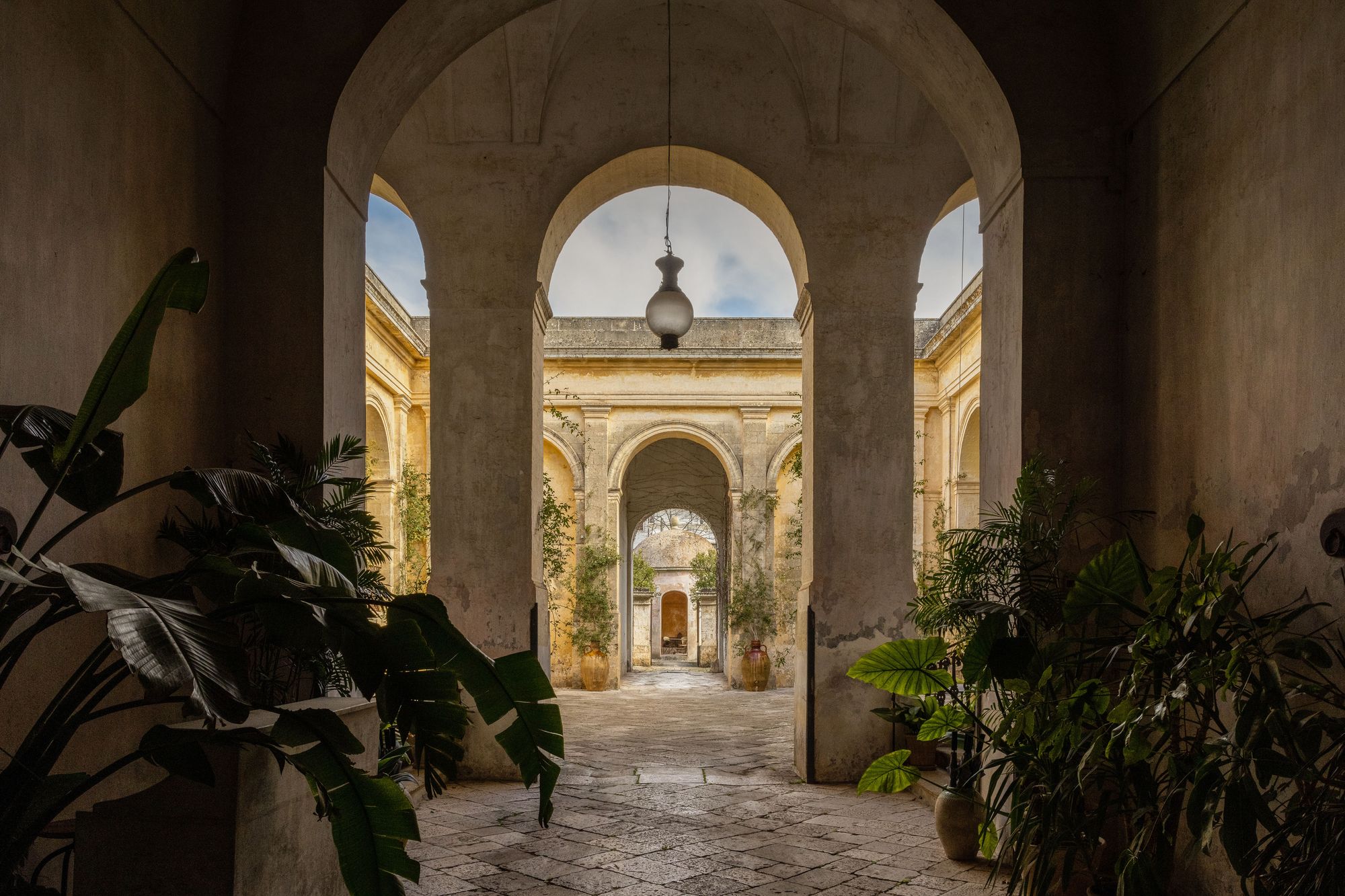 Five Hotels That Turned Minimalism into Quiet Luxury