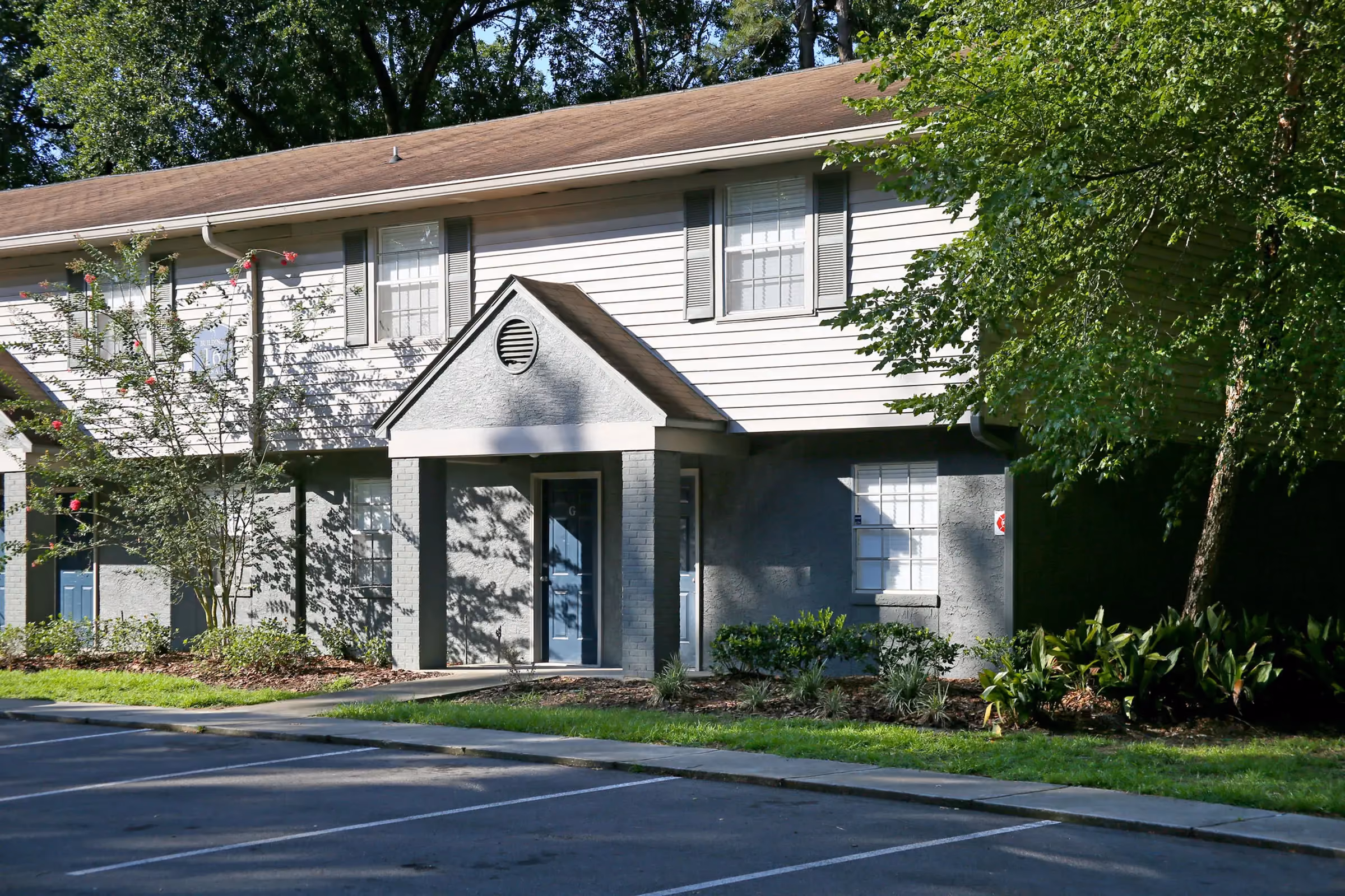 Exterior of townhomes 