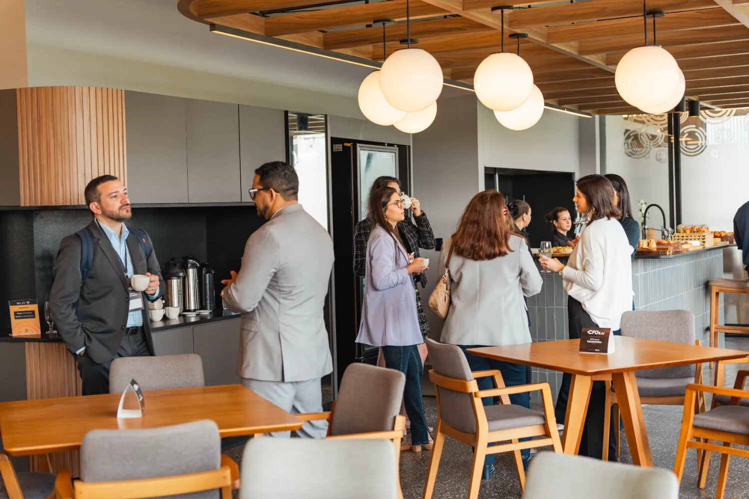 Encontro CFOs.AI — networking