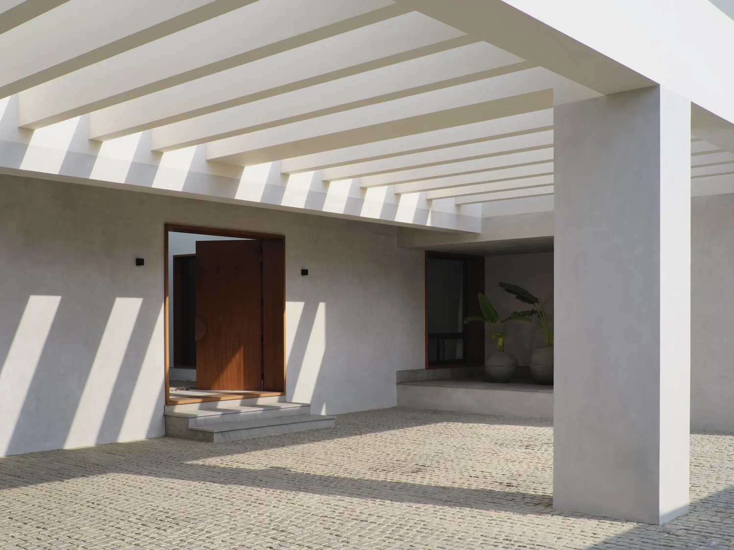 The Architect’s Home / ALEEYA. design studio