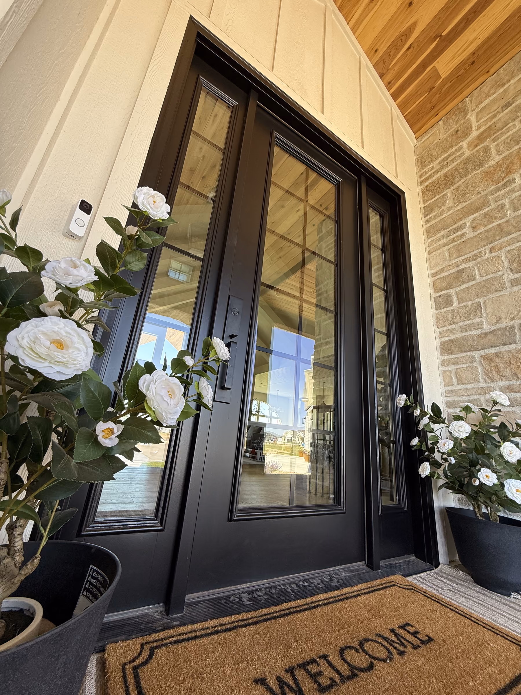 Entry door glass cleaning at a Bannock County property