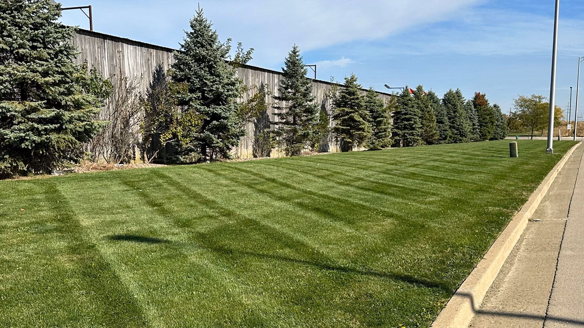 Easier Grounds Management professional lawn and landscape team in Pekin, Illinois