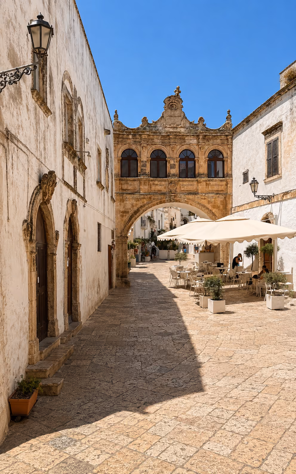 Arco Scoppa in the whitewashed historic centre of Ostuni, Puglia