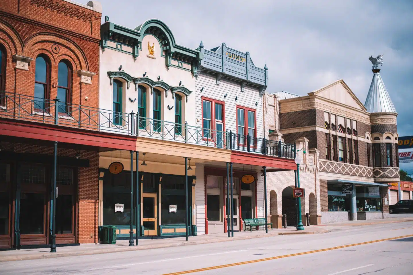 Skylinq serving a Dallas–Fort Worth neighborhood